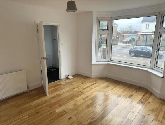 Tonbridge lounge.jpg