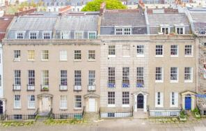 Second Floor Front Flat, 10, Richmond Terrace, Clifton, Bristol BS8 1AB