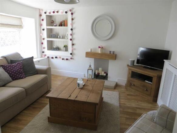 SITTING ROOM