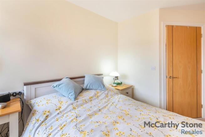 1 bed Apartment for sale Image 9