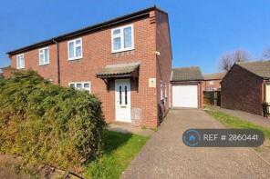 6, Walcourt Road, Bedford MK42 8SJ