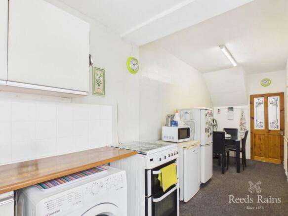 3 bed Terraced for sale Image 8