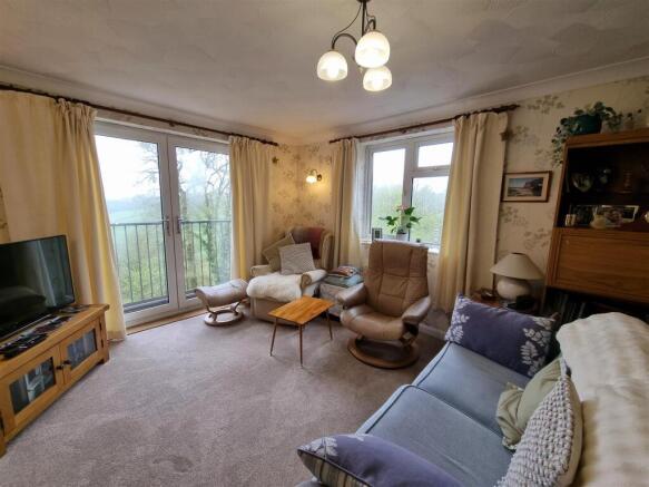 Living Room.jpg