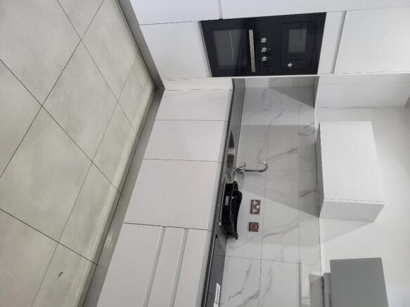 1 bed Apartment to rent Image 7