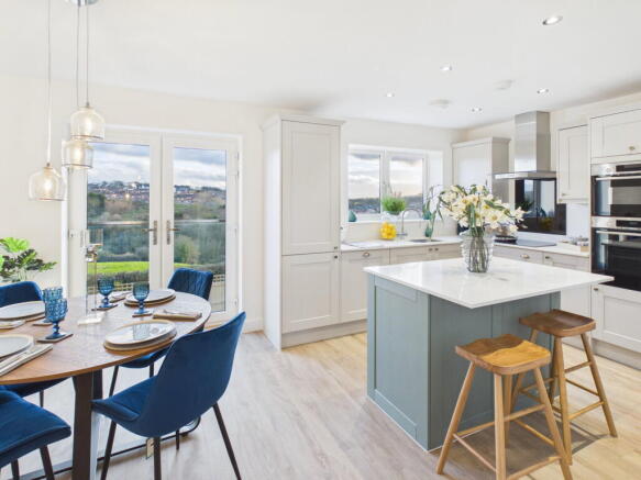 4 bed Detached for sale Image 7