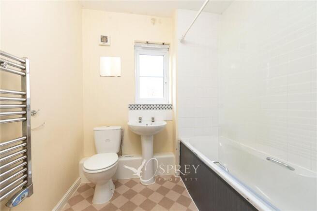 2 bed Flat to rent Image 10