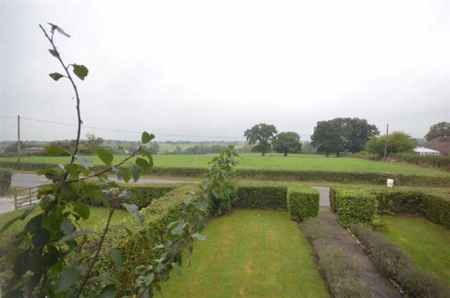 VIEW TO FRONT
