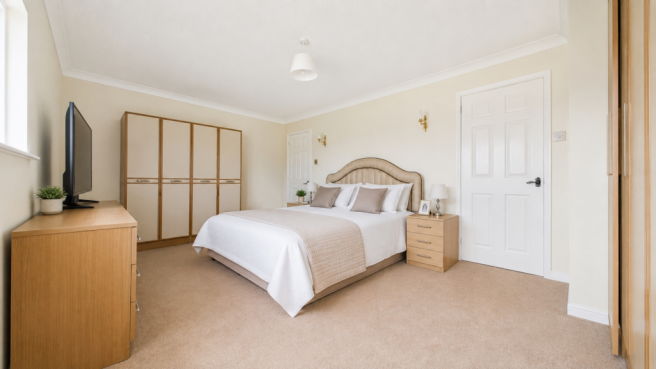 4 bed Detached for sale Image 8