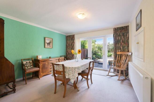 FAIRLIGHT CLOSE