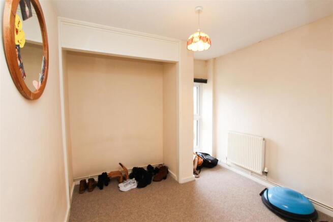 Bedroom 2.jpg
