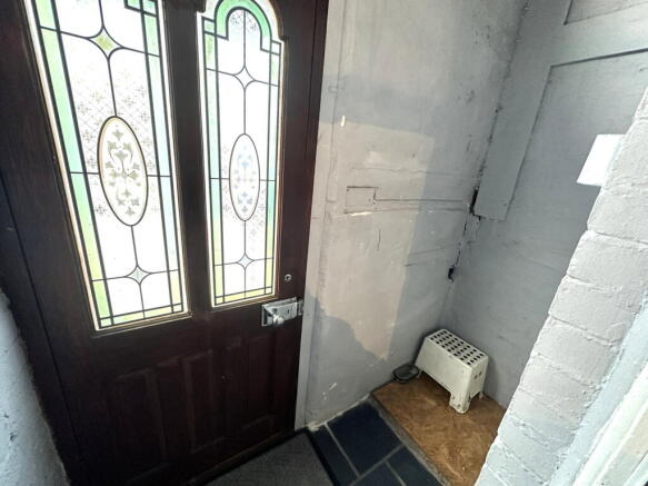 2 bed Semi-Detached for sale Image 12