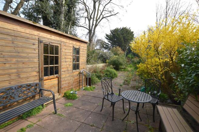 156 St Stephens Road patio.JPG