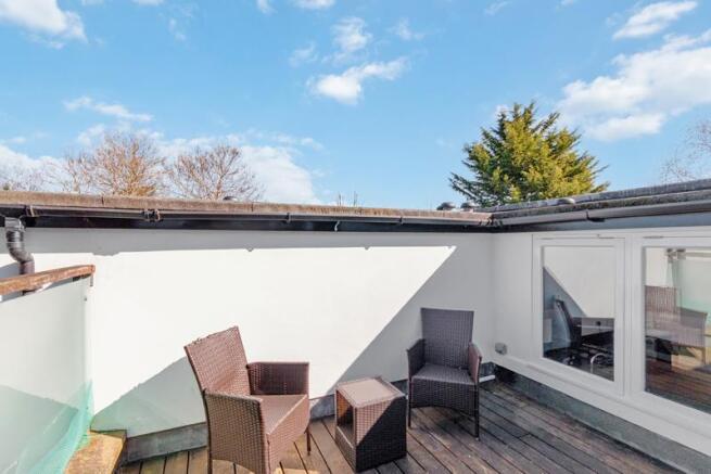 Grove Park Road 41-43 Flat 8 PH10 LR.jpg