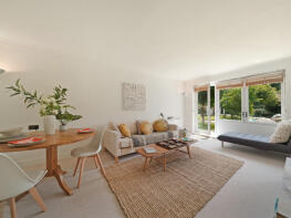 Flat 5, 47 Elizabeth Court, Milman's Street, London SW10 0DA