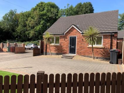 34 Egstow Street, Clay Cross, Derbyshire, S45 9NJ