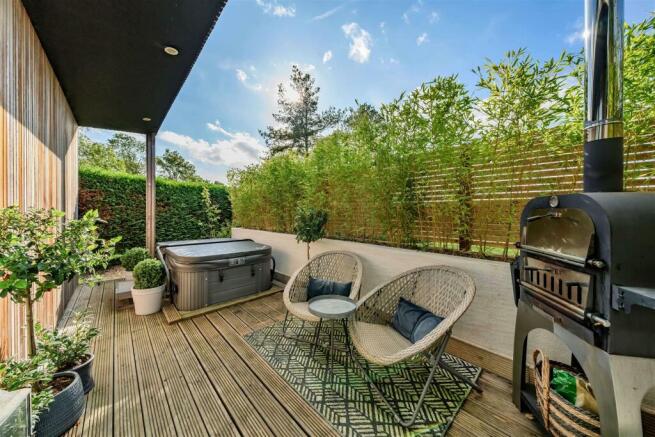 Woodland View, West End, Silverstone
