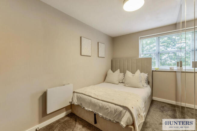 2 bed Apartment for sale Image 12