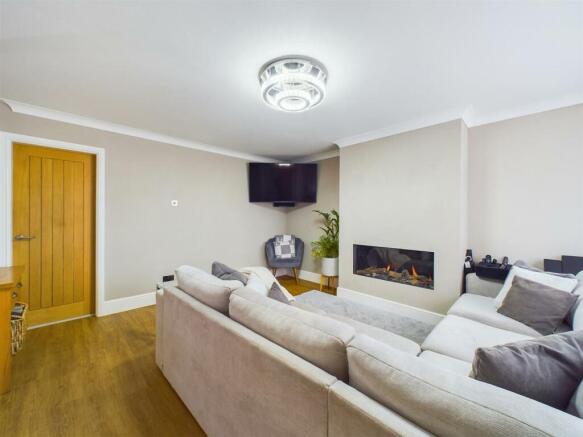 CAM01993G0-PR0057-ST