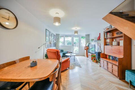Sandra Close, New Road, London, N22, Wood Green, London, N22