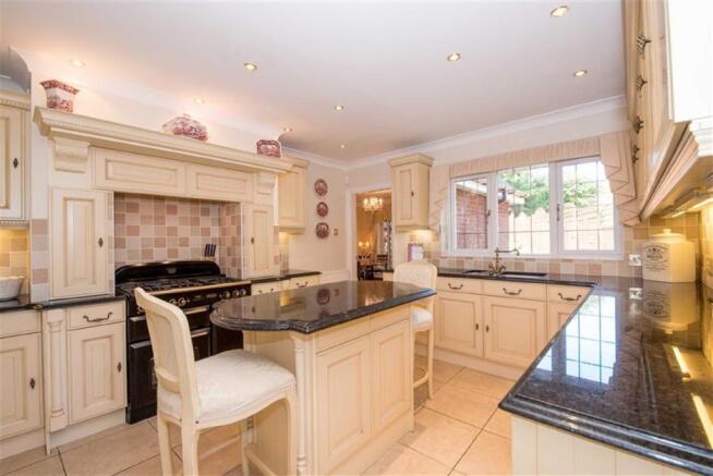 BREAKFAST KITCHEN