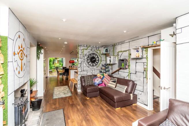 Lounge - Kitchen Din