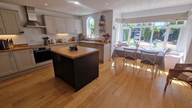 Kitchen Diner