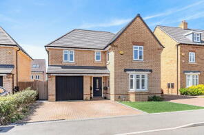 76, Peregrine Way, Bedford MK42 6FD