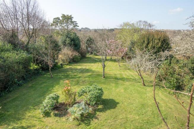 REAR GARDENS