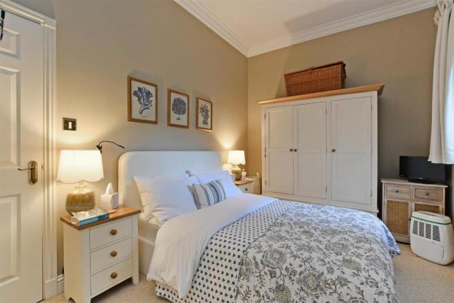 3 bed Detached for sale Image 12