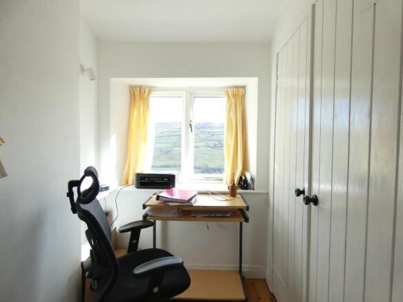 3 bed Detached for sale Image 11