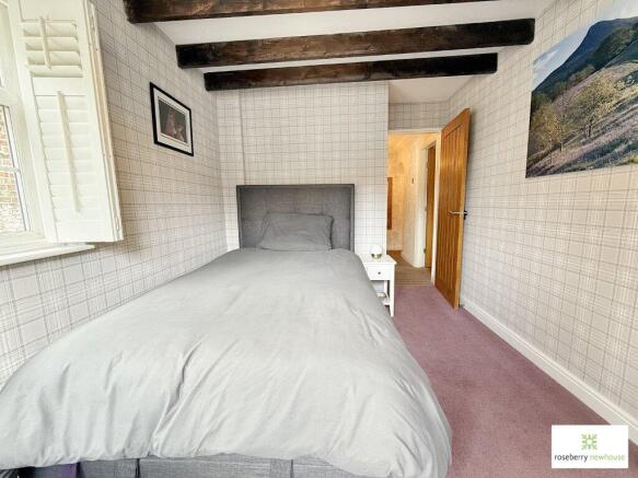 2 bed Semi-Detached for sale Image 11