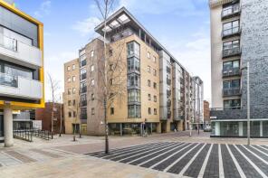 Flat 604, 114 Garden House, High Street, Manchester M4 1HQ