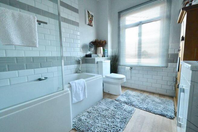 Family bathroom