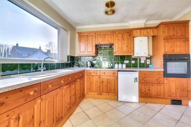 Kitchen_3.jpeg