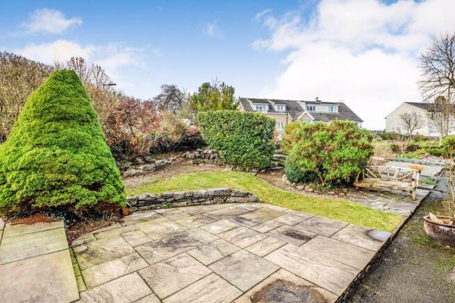Front garden 