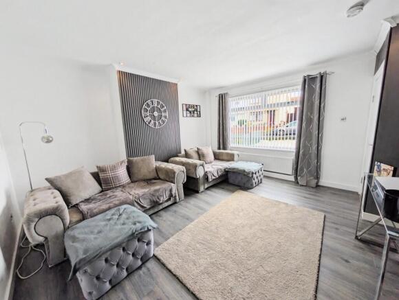 18 Craigs Place, Saltcoats, KA21 5RW photo 4