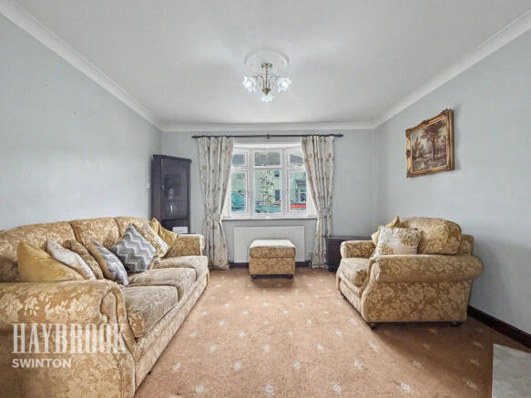 3 bed Semi-Detached for sale Image 7