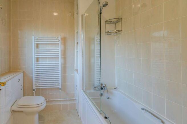 En Suite Bathroom