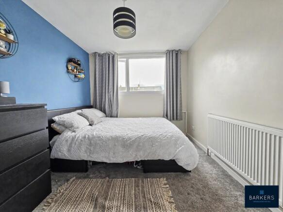 3 bed Semi-Detached for sale Image 10