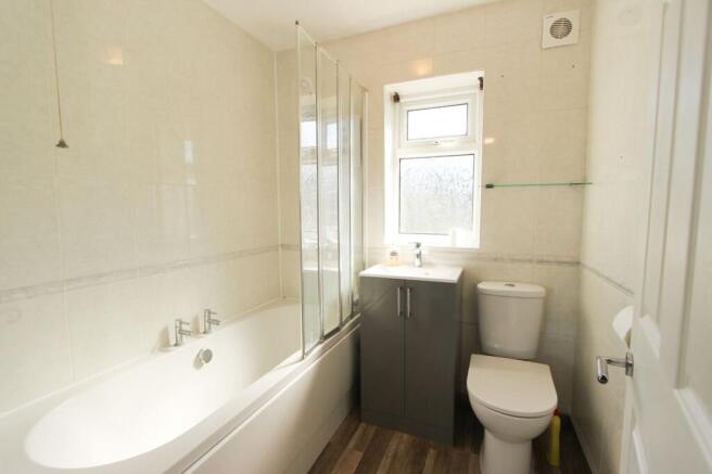 2 bed Semi-Detached for sale Image 9