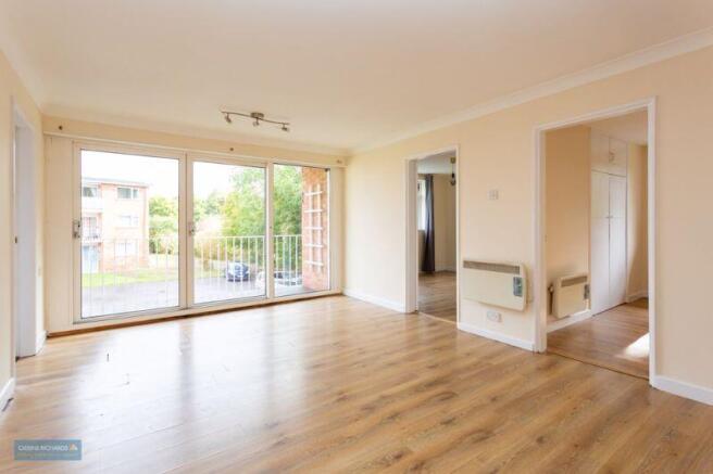 Sitting/Dining Room