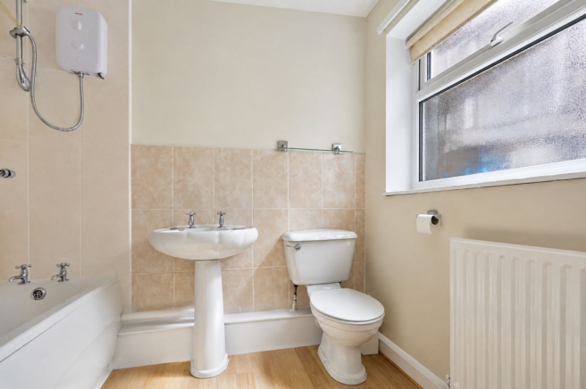 2 bed Terraced for sale Image 8