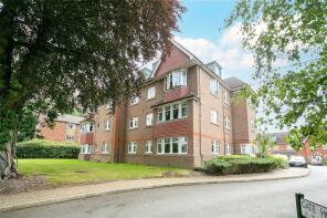 Flat 13, 25 27 Gate House Place, Rickmansworth Road, Watford WD18 7BY