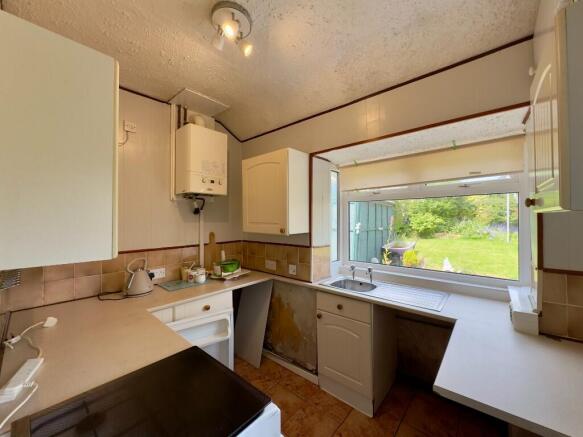 Chiltern Avenue, Burnley, Lancashire, BB10 photo 4