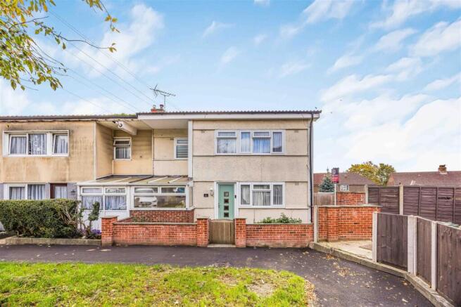 6 Stanford Close, Paulsgrove-Small-PorticoMarketin