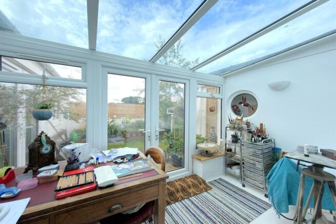 2 bed Bungalow for sale Image 10