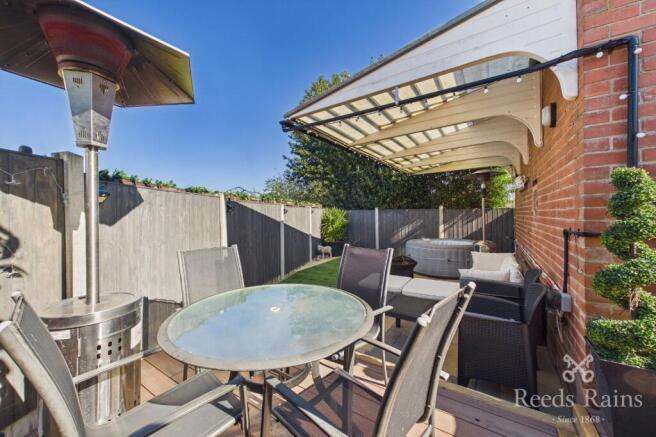 3 bed Semi-Detached for sale Image 12