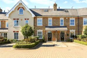 4, Kensington Mews, Windsor SL4 3FA