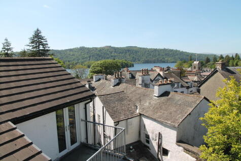 8 Brantfell House, Brantfell Road, Bowness-on-Windermere, Cumbria, LA23 3EG