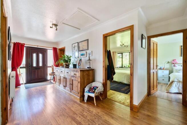 3 bed Detached Bungalow for sale Image 7